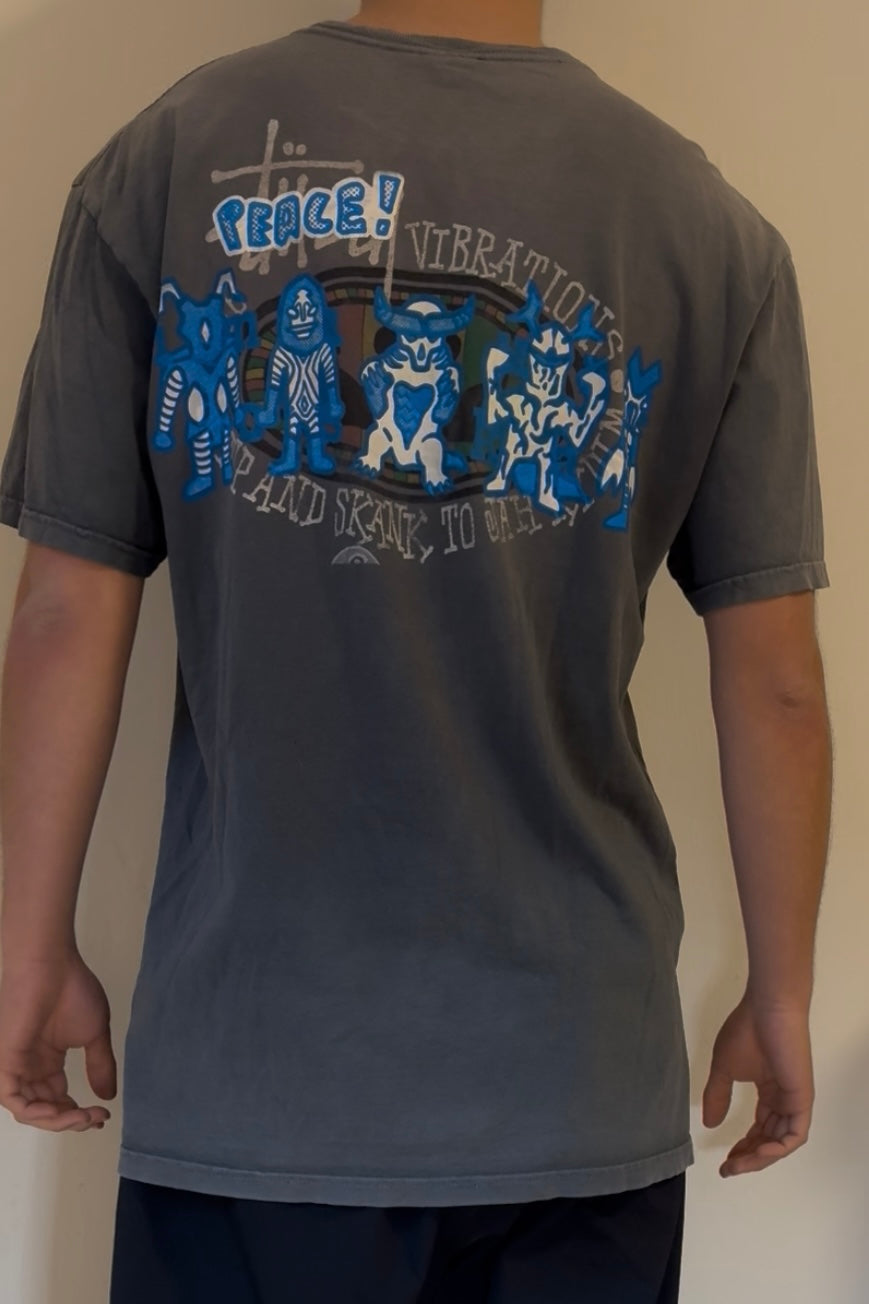 STÜSSY GRAPHIC T-SHIRT #02