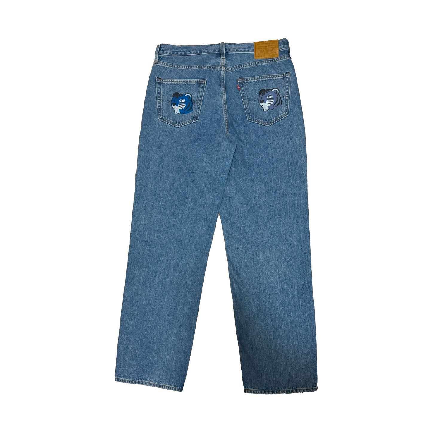 LEVIS 568 DENIM JEANS (1 OF 1)